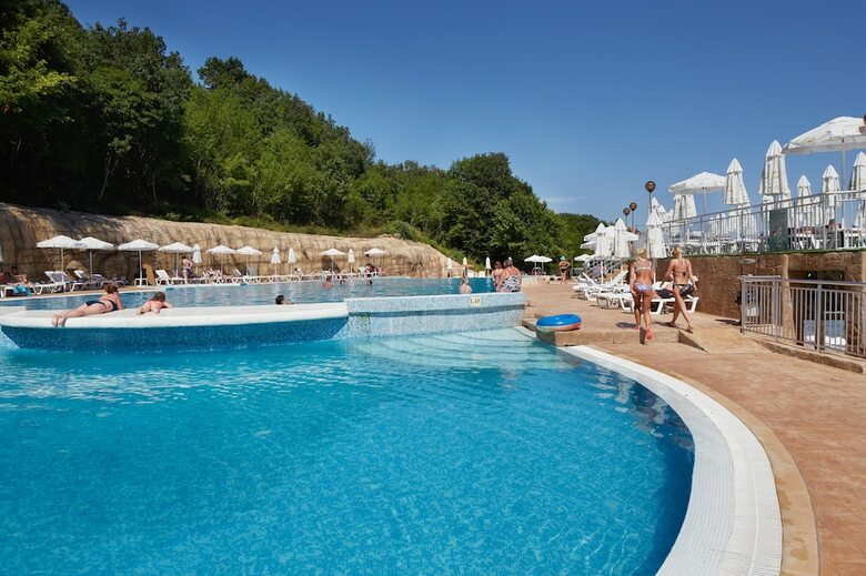 Hotel Paradise Beach