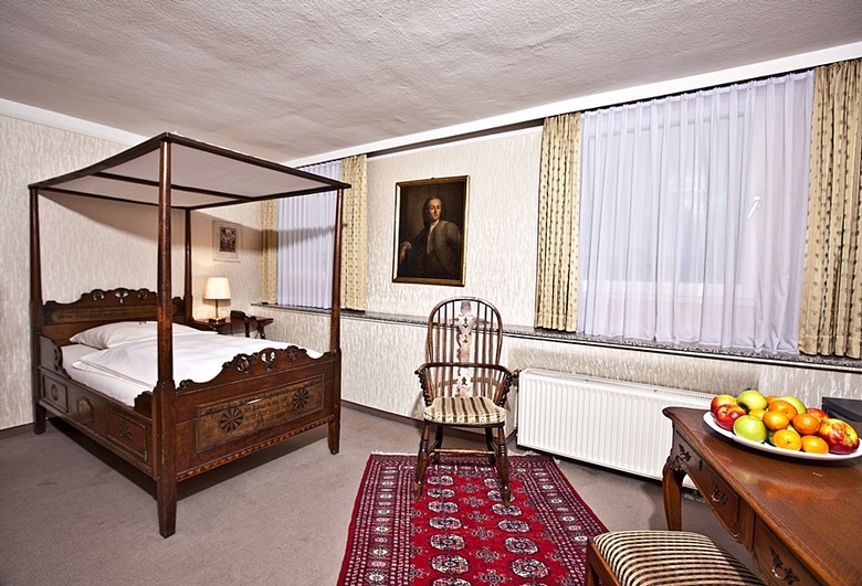 Antik Hotel Bristol