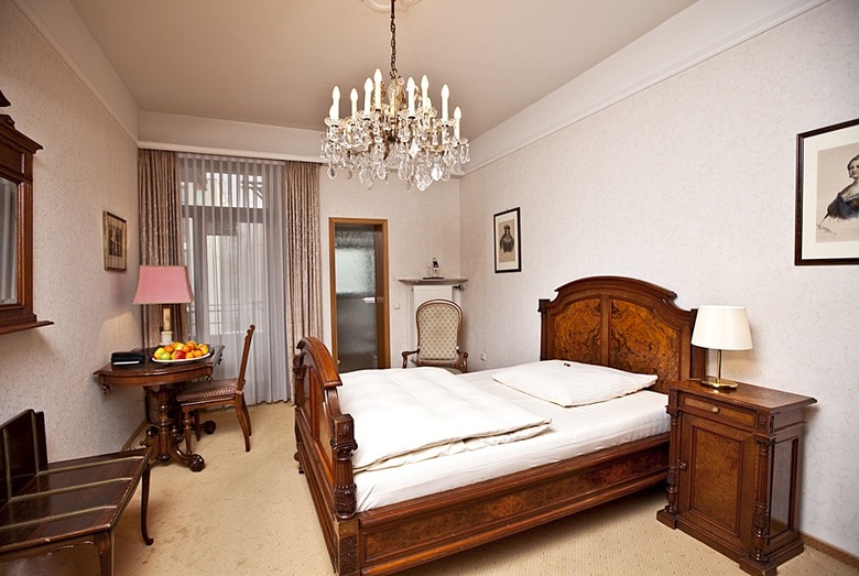 Antik Hotel Bristol