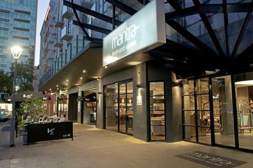 Hotel Mantra On Hindmarsh Square