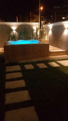 Casa Com Piscina Guaruj� - Tombo
