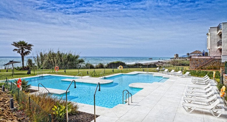 Apartamentos Casares Del Mar Luxury