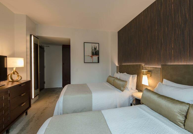 Hotel The Strand