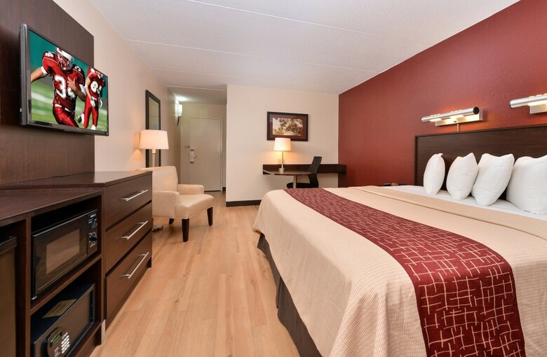 Red Roof Inn Boston Woburn Hotel