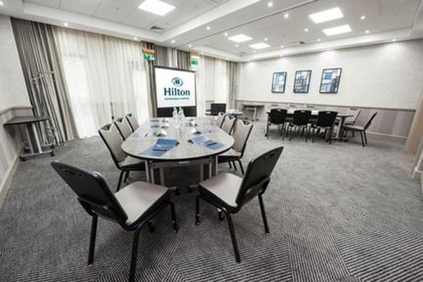 Hilton Edinburgh Airport Hotel