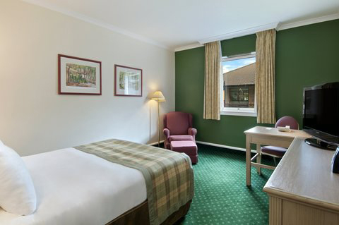 Hilton Edinburgh Airport Hotel