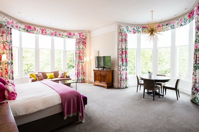 Hotel One Devonshire Gardens