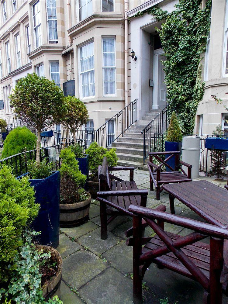 Hotel Victorian House