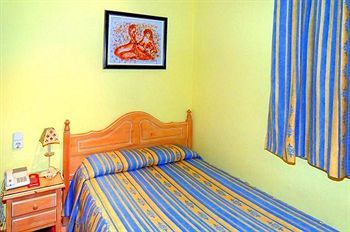 Hostal Plaza D'ort