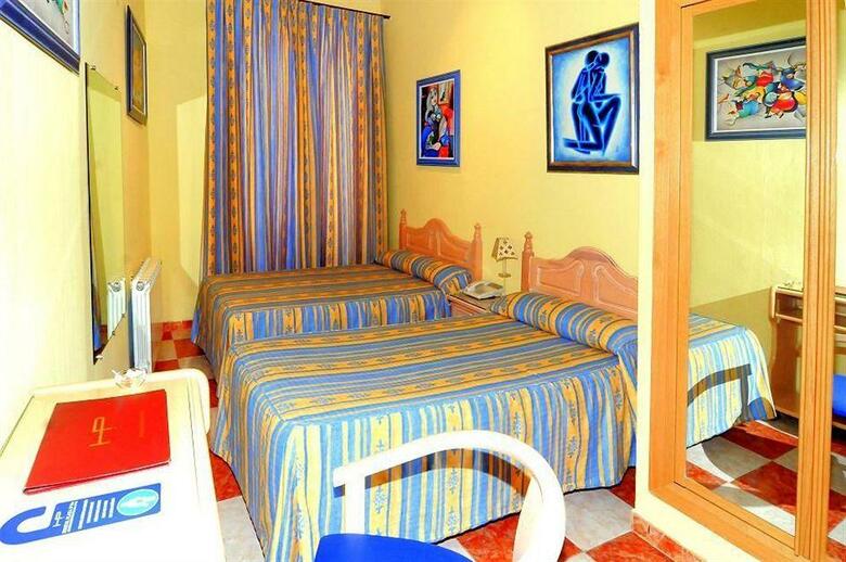 Hostal Plaza D'ort