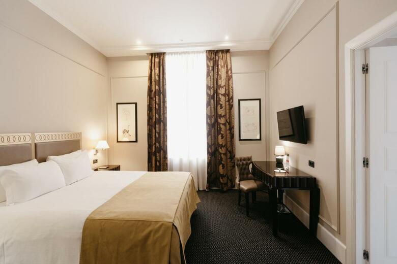 Grand Hotel Yerevan
