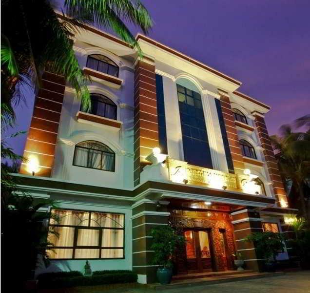 Angkor Pearl Hotel