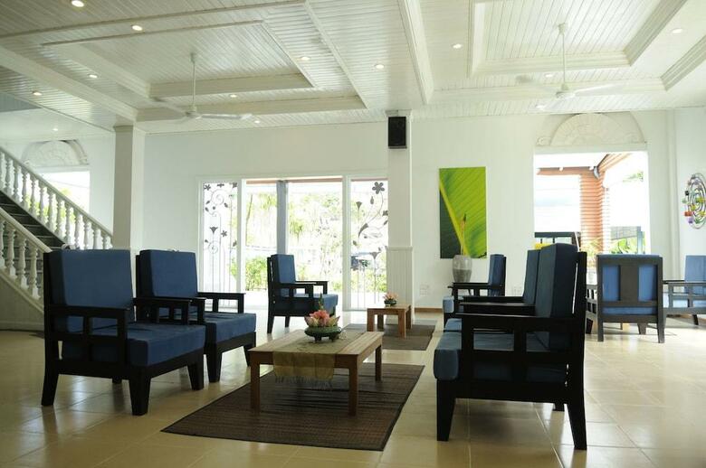 Frangipani Villa Hotel II
