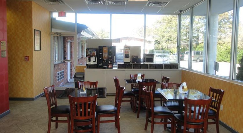 Hotel Rodeway Inn Macarthur Airport