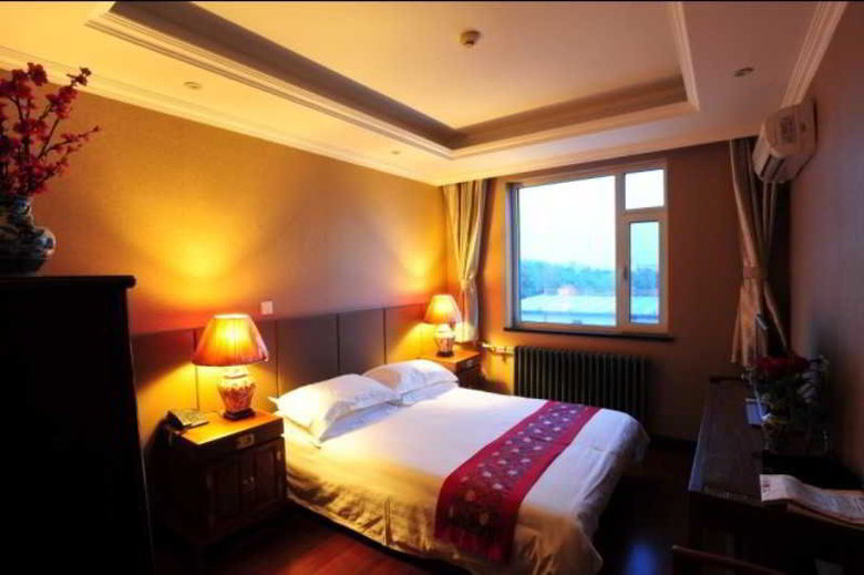Beijing Traditional View Hotel