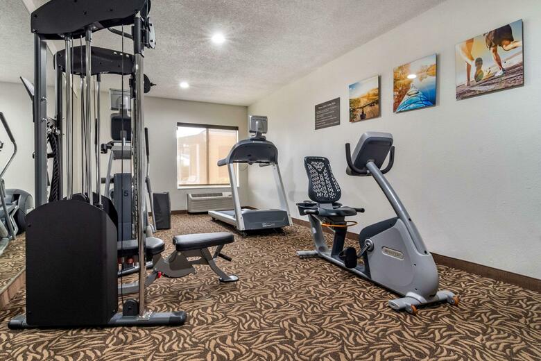 Hotel Comfort Inn & Suites