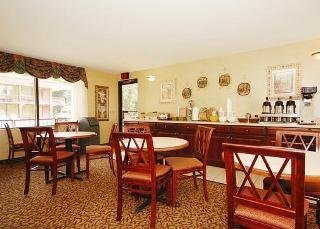 Hotel Econo Lodge Airport