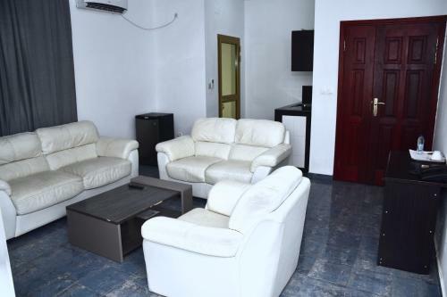 Hotel H�tel La Couronne Rw