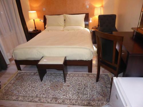 Safyad Hotel