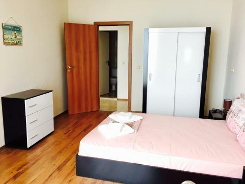 Psb Deluxe Apartments Aheloy