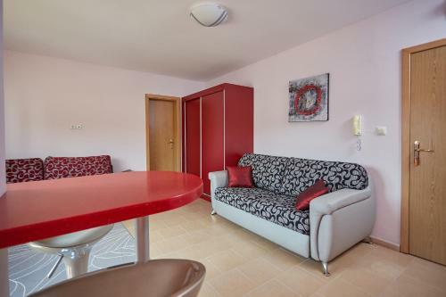 Apartment Scarlet