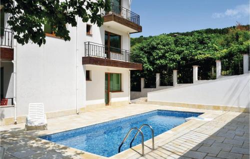 One-bedroom Apartment In Balchik