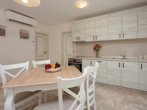 Antik Apartments