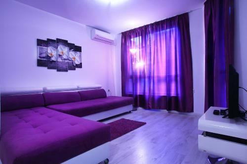 Apartamento Minismart Complex Rainbow Garden And Jacuzzi
