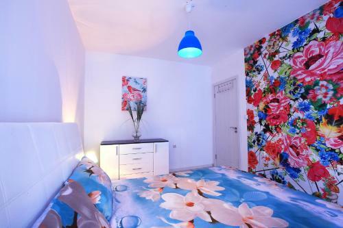 Apartamento Minismart Complex Rainbow Garden And Jacuzzi
