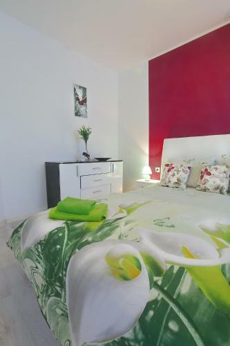 Apartamento Minismart Complex Rainbow Garden And Jacuzzi