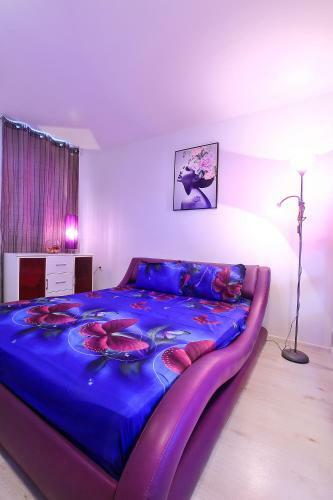 Apartamento Minismart Complex Rainbow Garden And Jacuzzi