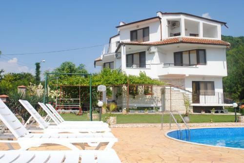 Hostal Vila Roza