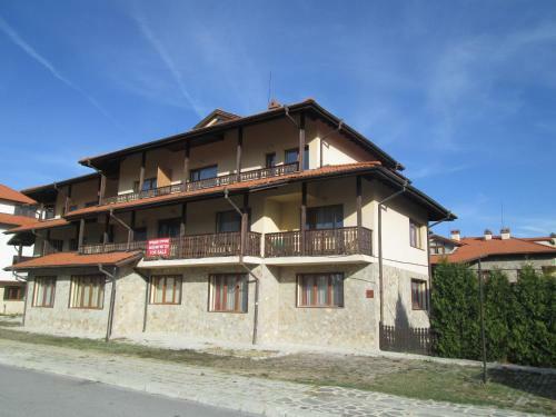 Alexander Services Private Apartment In Top Lodge