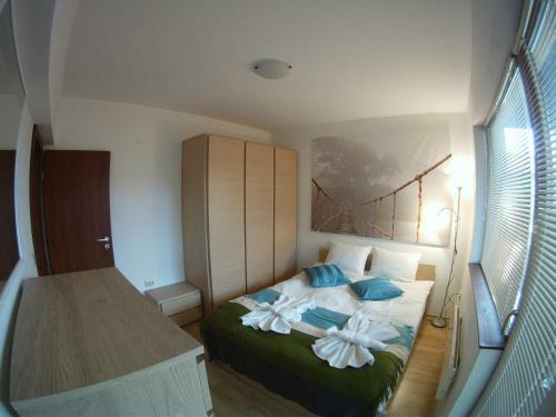Alexander Services Private Apartment In Top Lodge