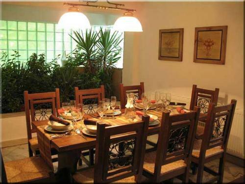 Hostal Castle Cottage Bed & Breakfast
