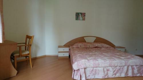 Tes Flora Apartments