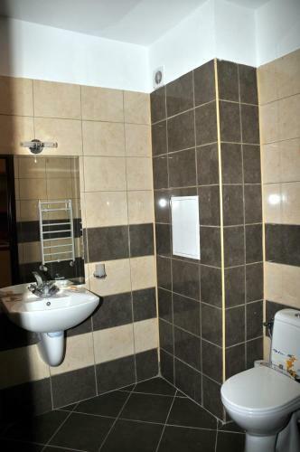 Tes Flora Apartments
