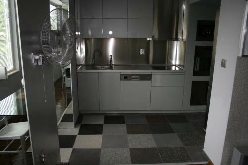 Green Wood Apartment
