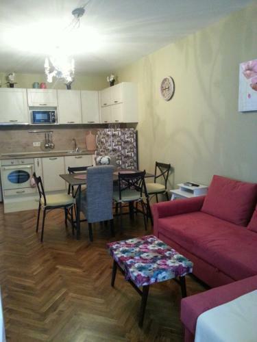 Florata Apartment