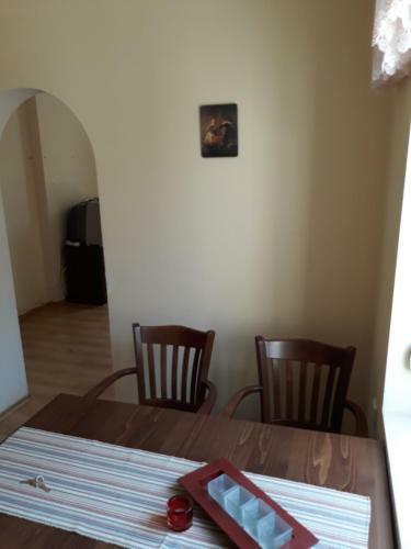 Old House Nova - 2 Bedroom Apartment