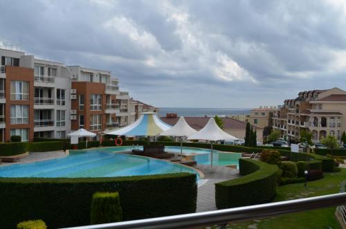 Sunny Island Apartment B33