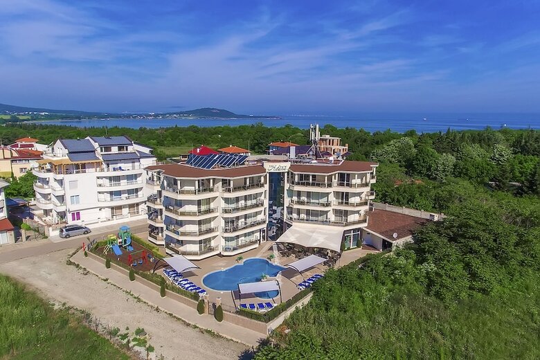Family Hotel Adena