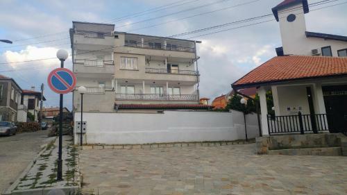 Single Apartment Elit