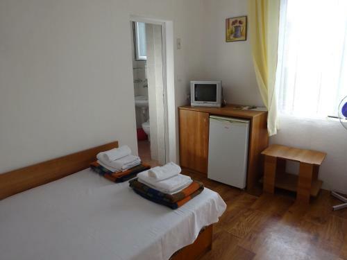 Hostal Guest House Hris