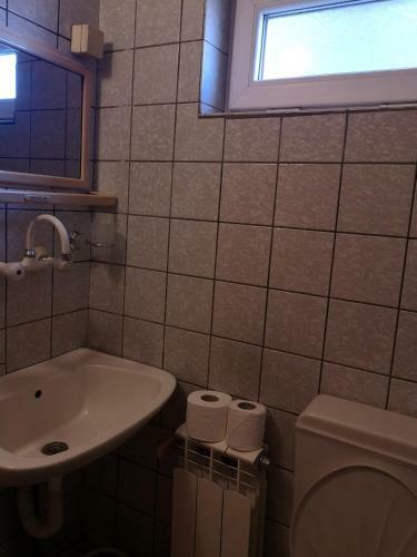 Hostal Andreevi Guest House