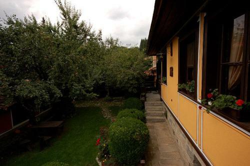 Hostal Encheva Guest House
