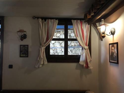 Hostal ?????????? ????
