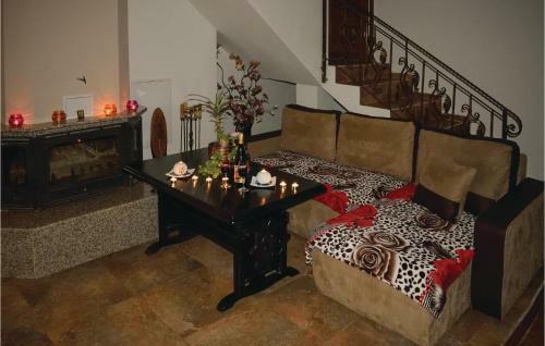 Five-bedroom Holiday Home In Lozenets