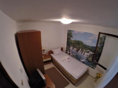 Hostal Guest Rooms Kostovi