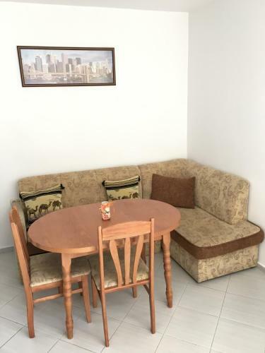 Adonai Apartments
